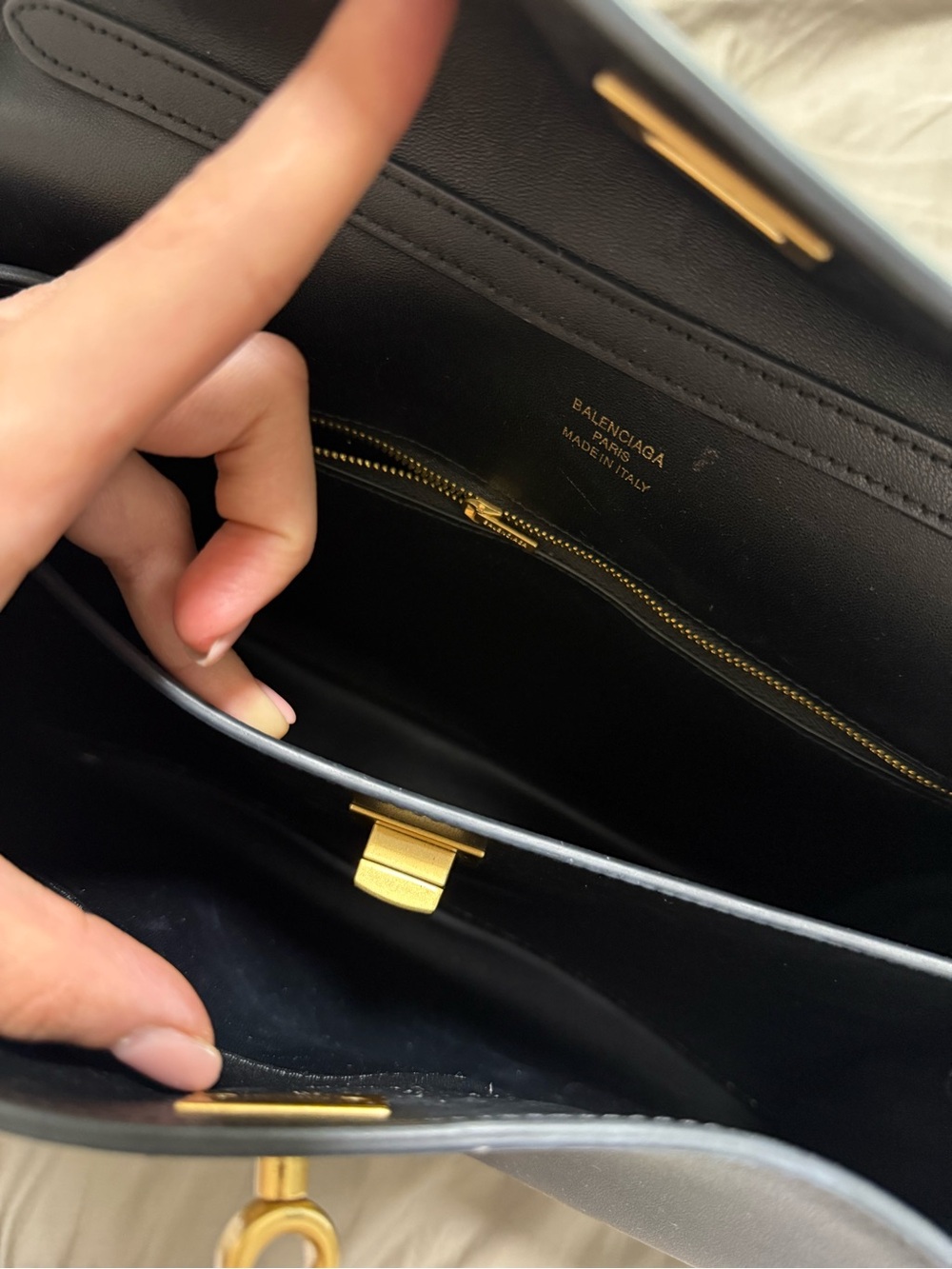 Black Leather Top-Handle Shoulder Bag - Picture 8 of 8